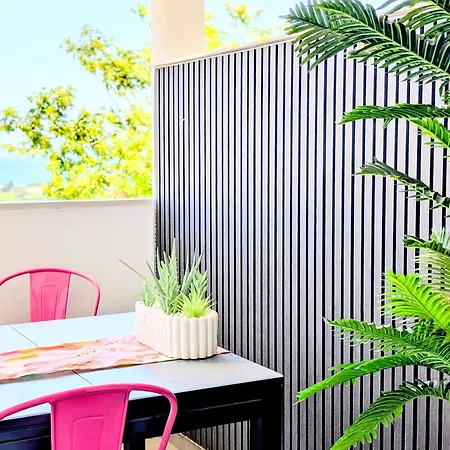 Apartmán Frida Sea View - 2 Bed *